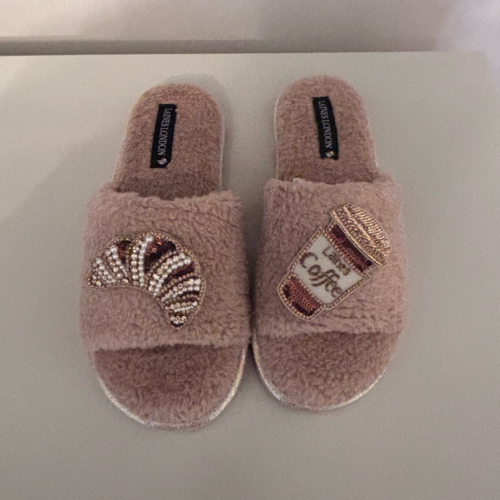 Brown Slippers with Embellishments - Picture 2 of 8